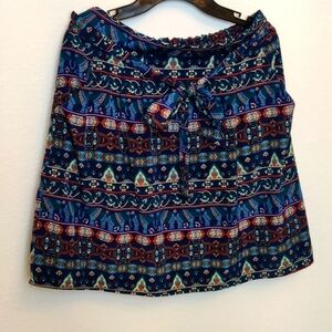 Alya mini skirt size L beautiful ethnic print